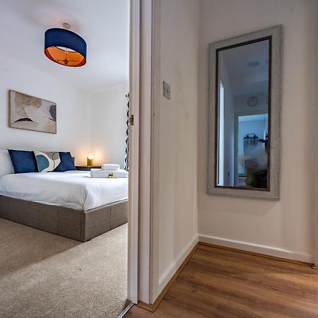 Апартаменты Swift Host Golden Triangle 2 Bed With Parking Норвич Экстерьер фото